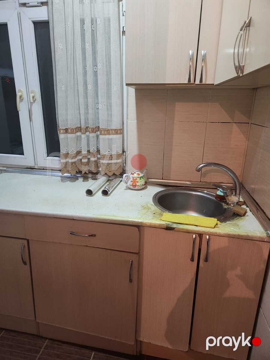 Satılır 2 otaqlı köhnə tikili 35 m² — Mənzil, Bakı (7)