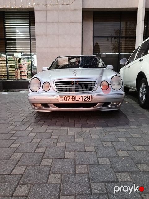 Mercedes E 320, 3.2 L, 2000 il, 138 745 km — Gəncə