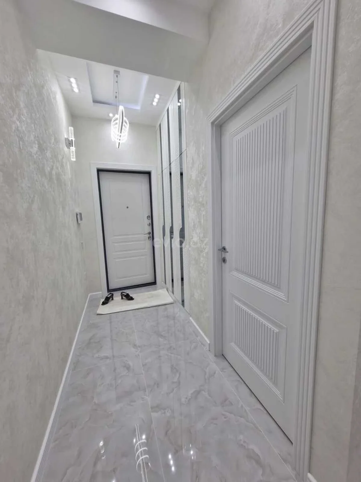 2 otaqlı tam təmirli mənzil satılır 7-ci mikrorayonda — Mənzil, Bakı (12)