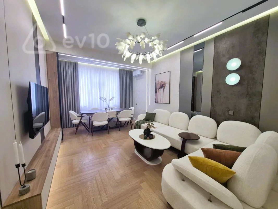 3 otaqlı mənzil, 120 m², Ada Universtetinin yaxınlığı — Bakı