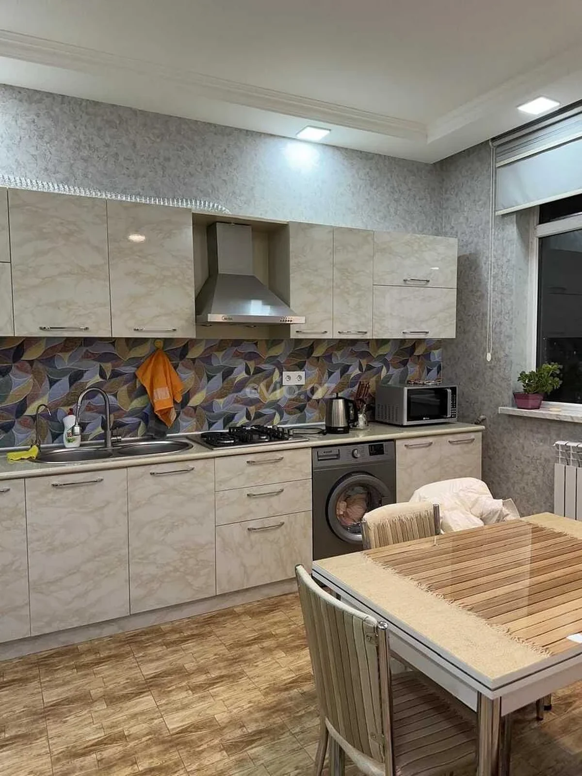 Kirayə 2 otaqlı mənzil Qara Qarayev metrosu yaxınlığında — Mənzil, Bakı (4)