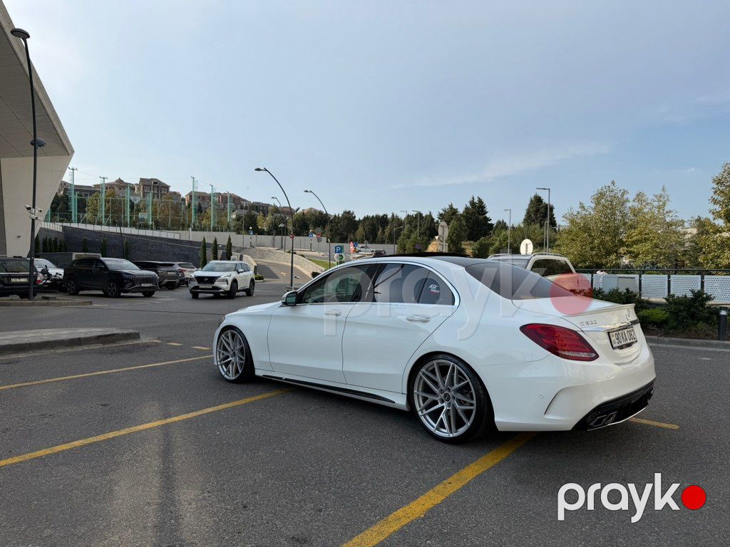 Mercedes C 300, 2.0 L, 2015 il, 200 500 km — Avtomobillər, Bakı (8)