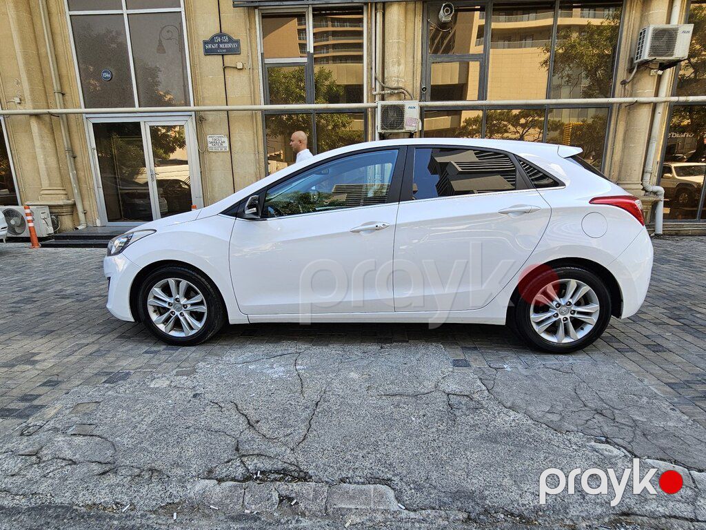 Hyundai i30, 1.6 L, 2014 il, 287 000 km — Avtomobillər, Bakı (4)