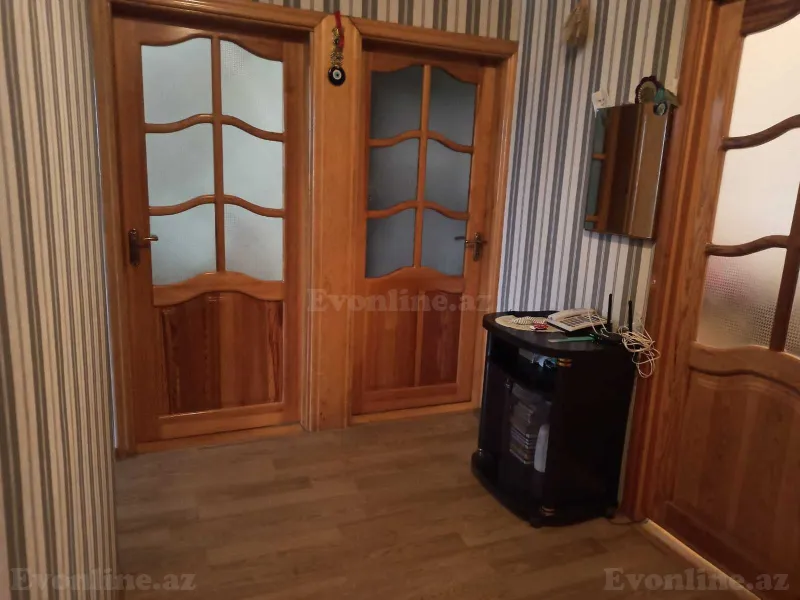 Satılır 3 otaqlı Mənzil Köhnə tikili 72 m² Bakı, Xətai r — Mənzil, Bakı (8)