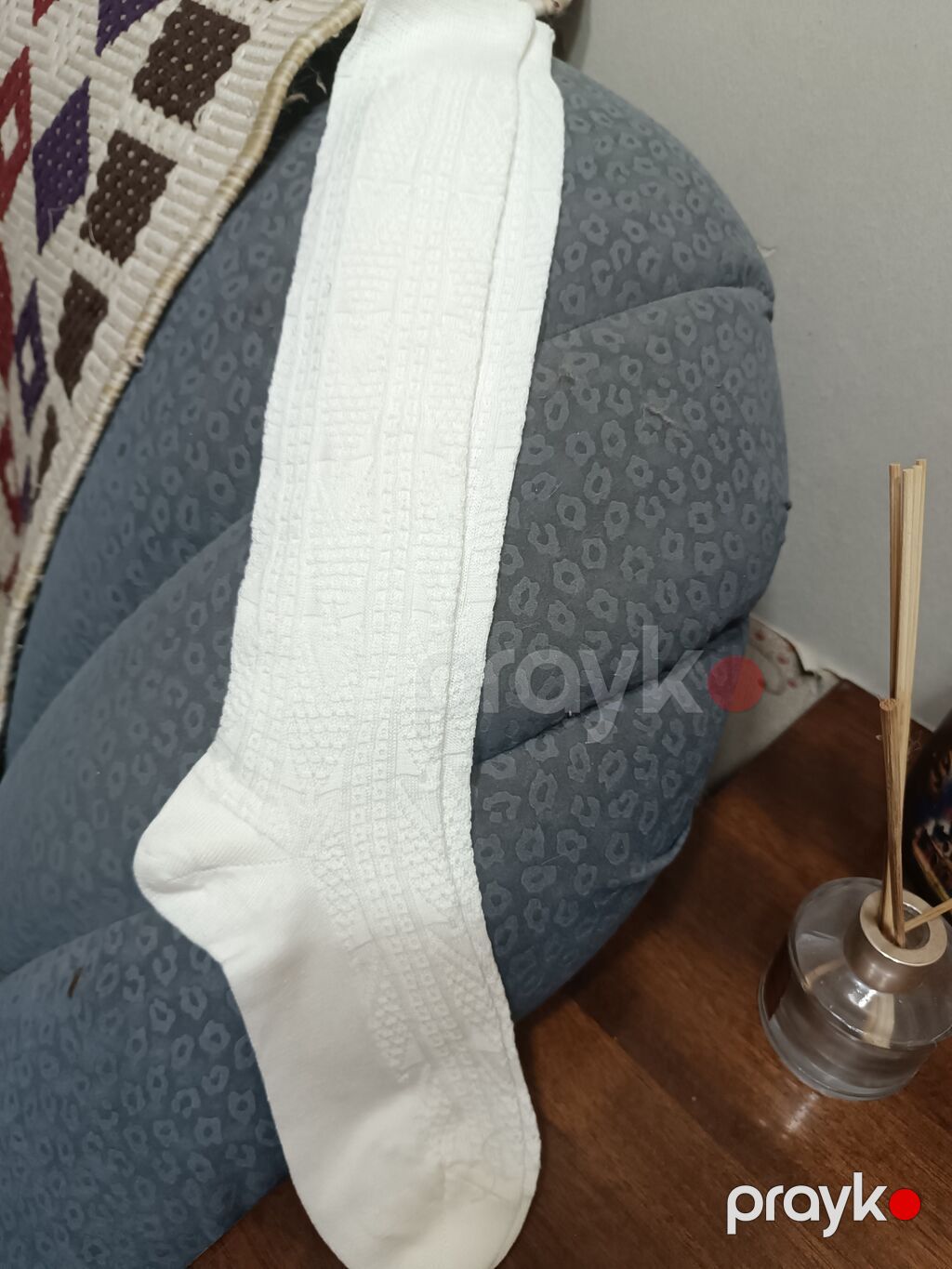 Ağ rəngli dizə qədər qadın corabı - Model: Uzun (dizə qədər) - Rəng — Corabister, Bakı (2)