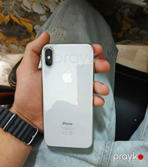 Apple iPhone X Silver 64GB/3GB — Bakı