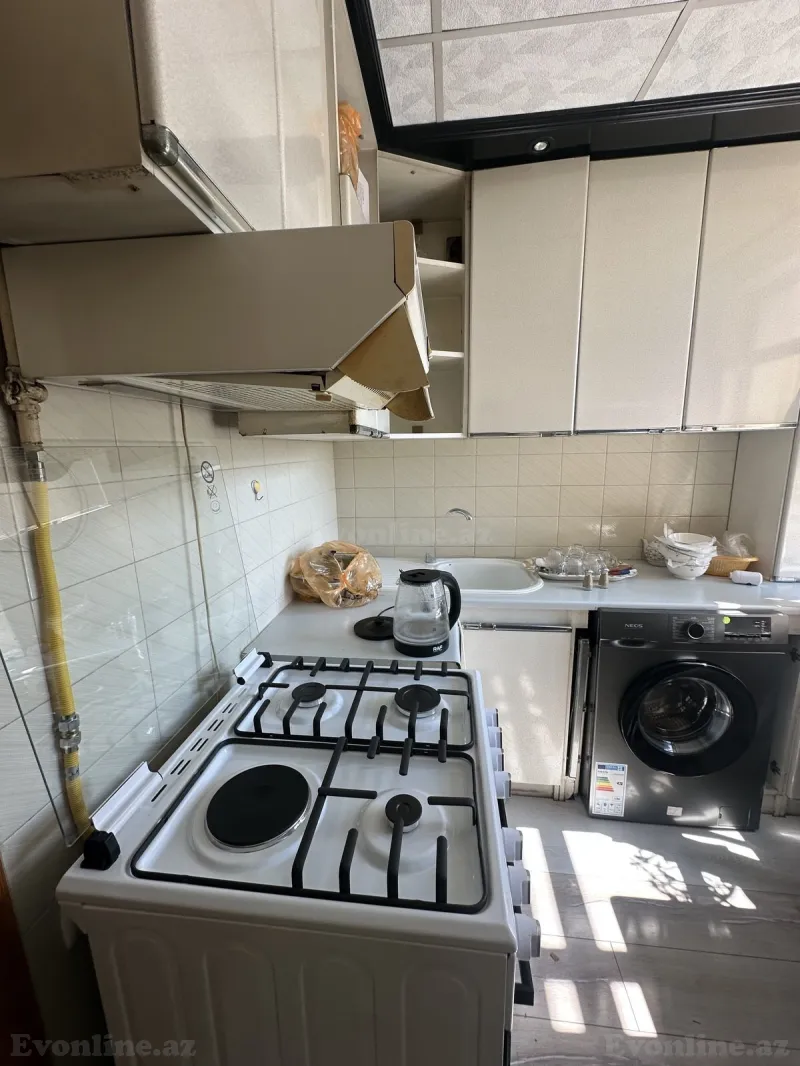 Kirayə verilir 2 otaqlı Mənzil Köhnə tikili 60 m² Bakı, Nərimanov r — Mənzil, Bakı (8)