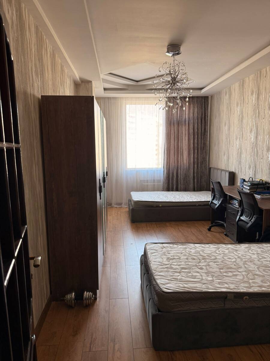 Satılır 4 otaqlı yeni tikili 145 m² — Mənzil, Bakı (10)