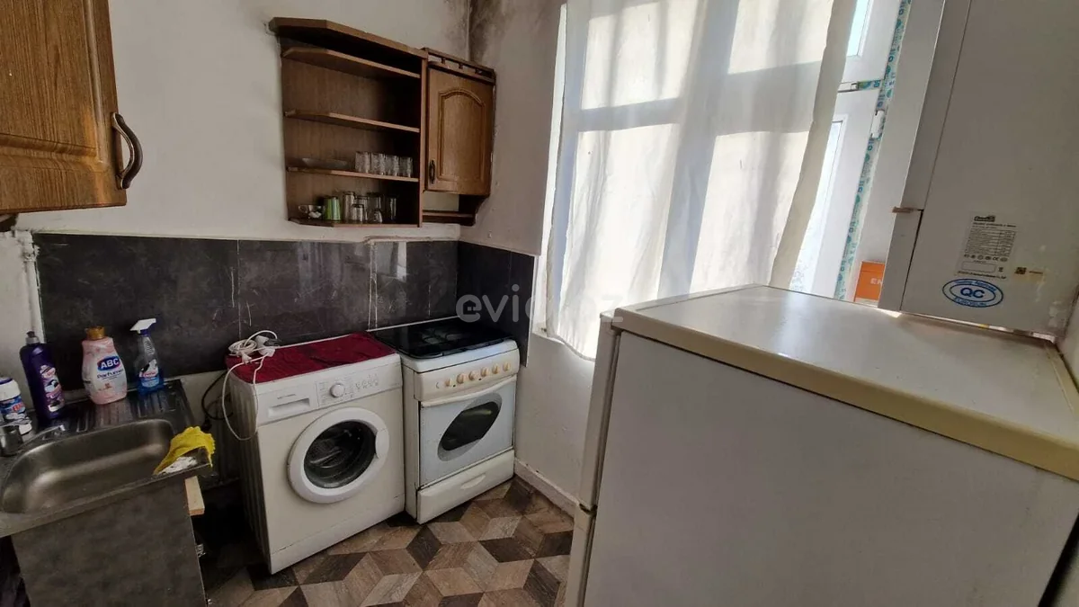 Kirayə 2 otaqlı mənzil Memar Əcəmi metrosu yaxınlığında — Mənzil, Bakı (11)