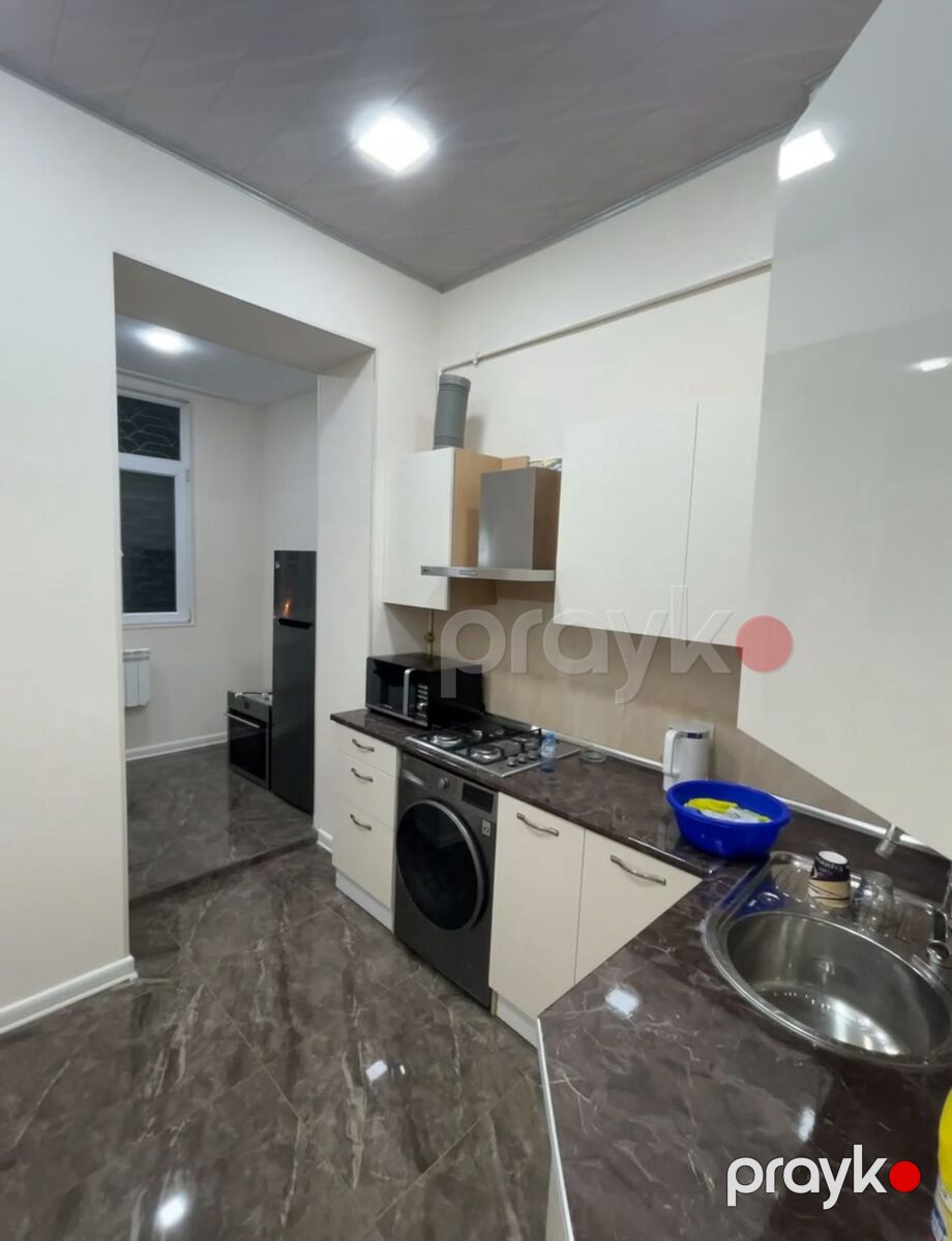 Satılır 2 otaqlı köhnə tikili 65 m² — Mənzil, Bakı (6)