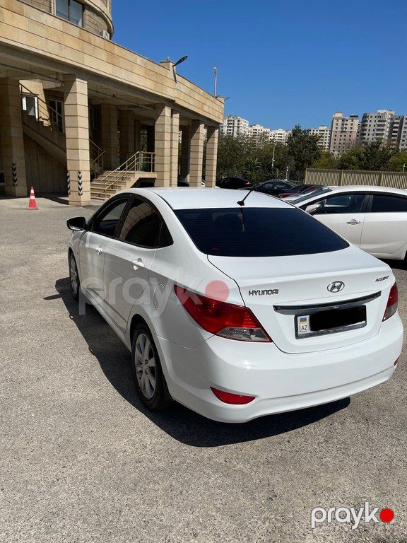 Hyundai Accent, 1.6 L, 2012 il, 306 500 km — Avtomobillər, Bakı (5)