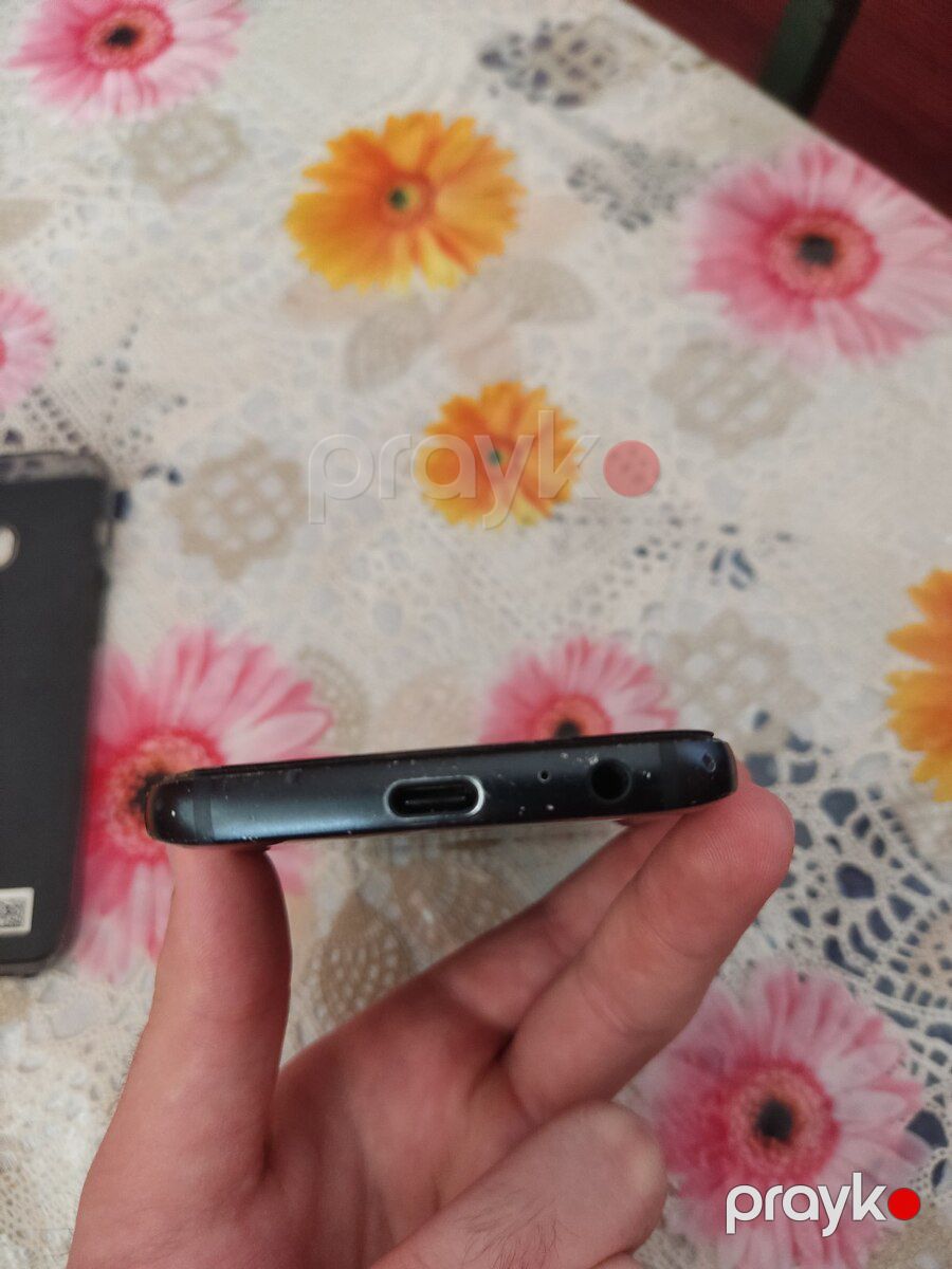 Samsung Galaxy A3 (2016) Black 16GB/1.5GB — Smartfonlar, Bakı (6)