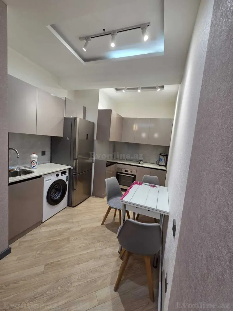 Kirayə verilir 3 otaqlı Mənzil Yeni tikili 100 m² Bakı, Nəsimi r., 28 May m — Mənzil, Bakı (6)