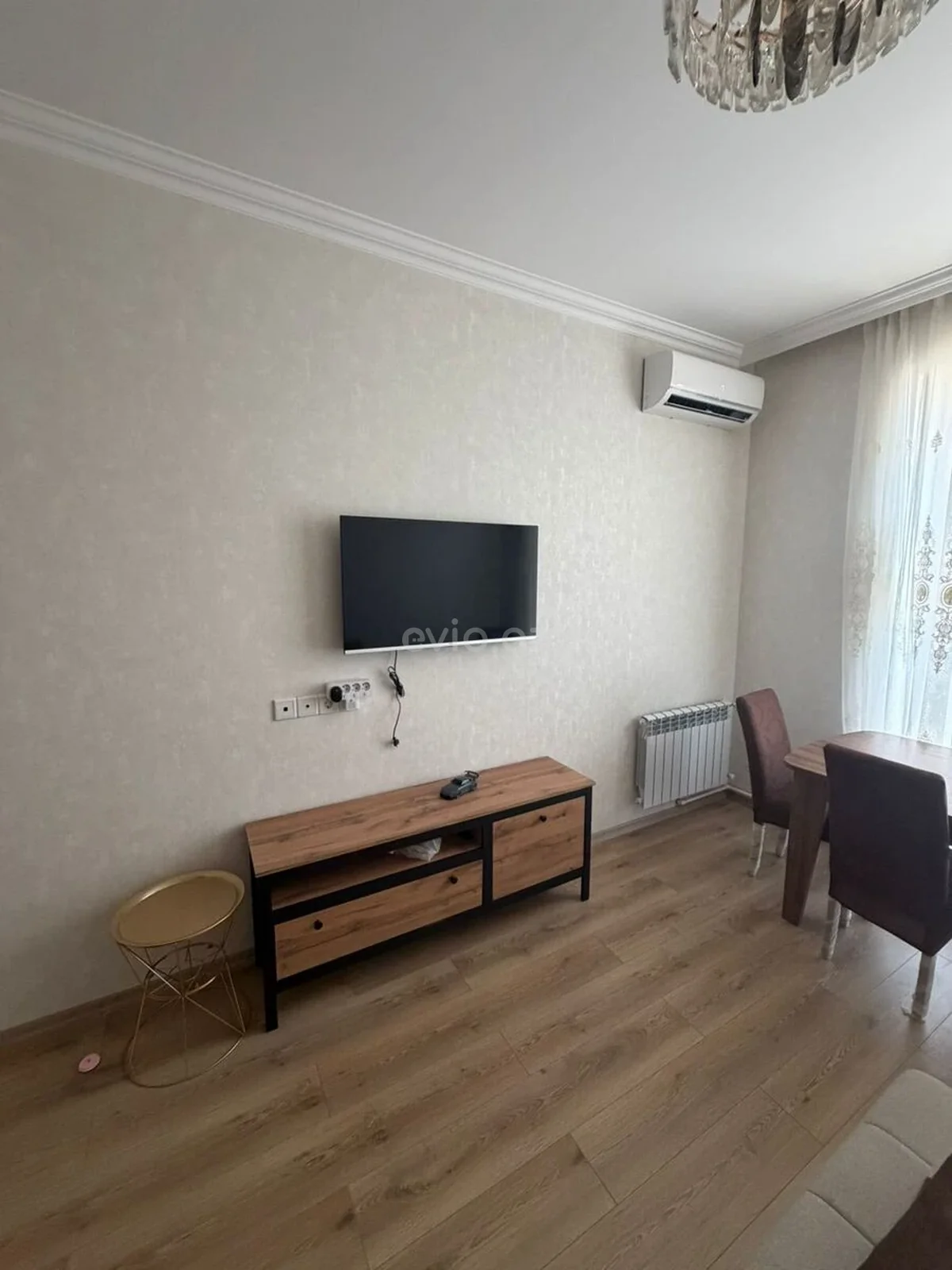 Kirayə 2 otaqlı mənzil 20 Yanvar metrosu yaxınlığında — Bakı