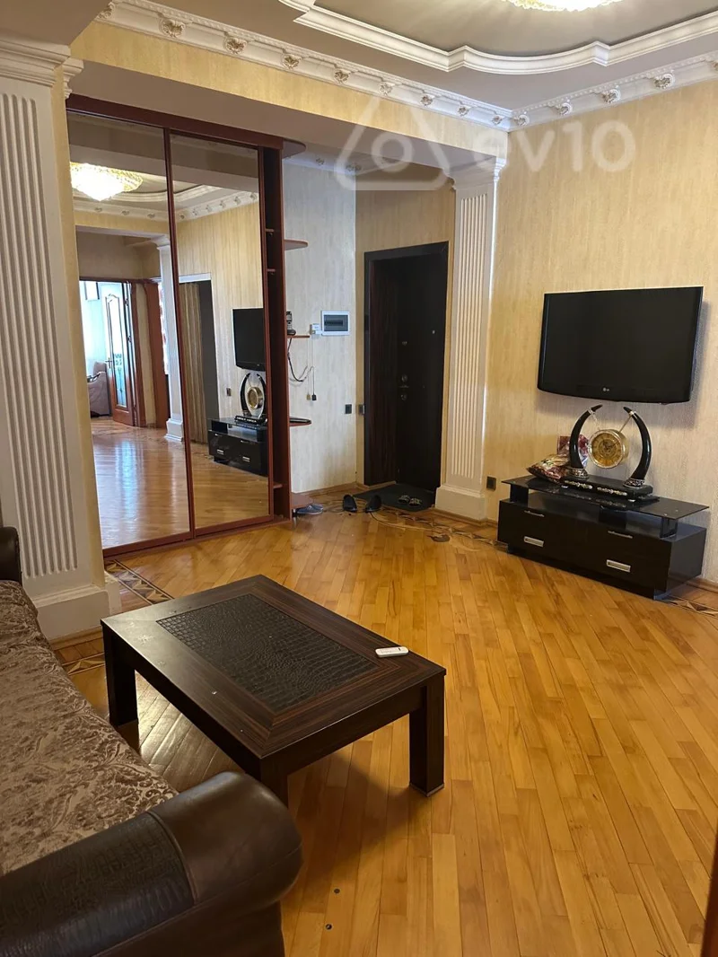 3 otaqlı mənzil, 130 m², Əliyar Əliyev — kirayə — Mənzil, Bakı (2)