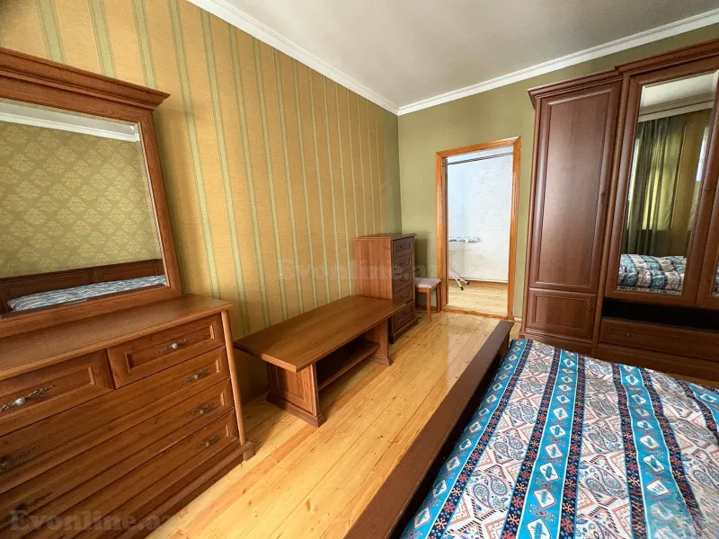Kirayə verilir 4 otaqlı Mənzil Köhnə tikili 100 m² Bakı, Nəsimi r — Mənzil, Bakı (6)