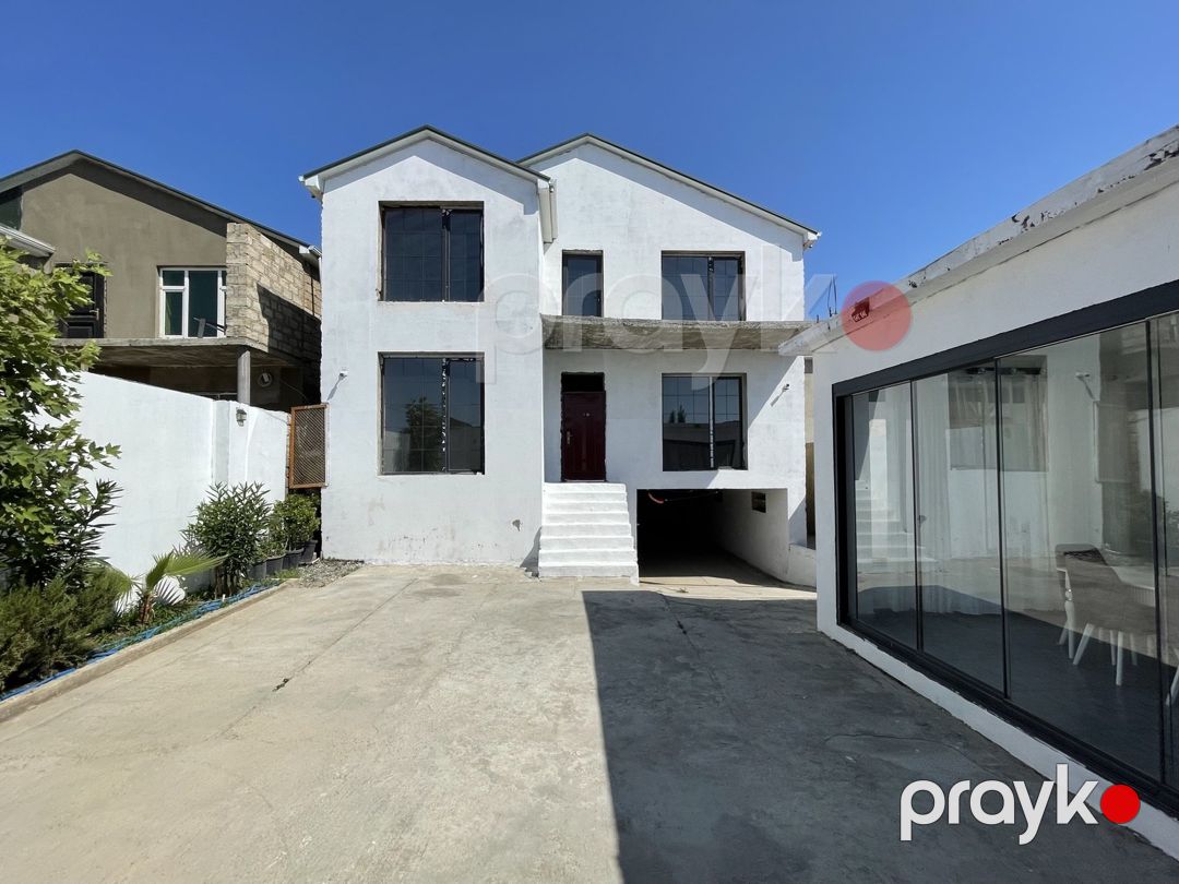 Satılır 5 otaqlı həyət evi/bağ evi 250 m² — Ev, villa, Bakı (2)