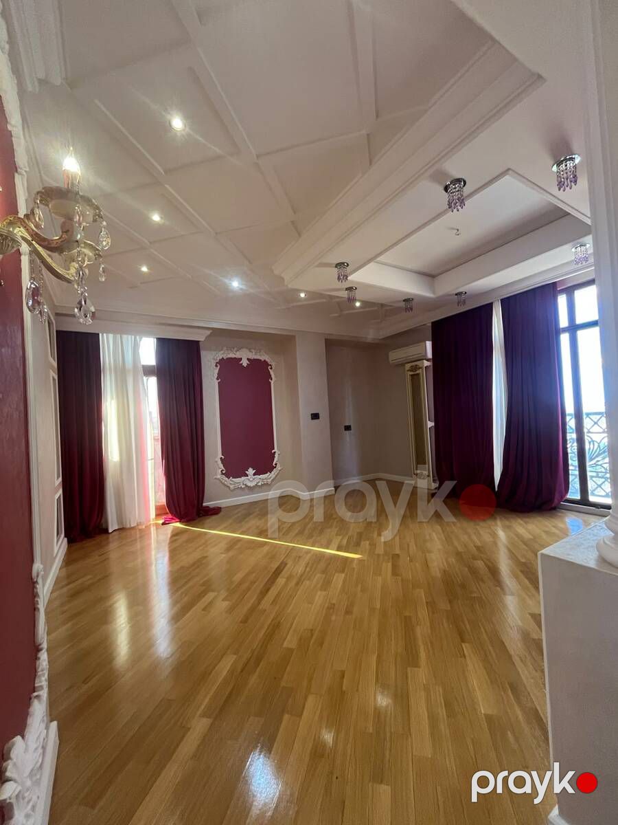 Satılır 4 otaqlı yeni tikili 225 m² — Mənzil, Bakı (7)