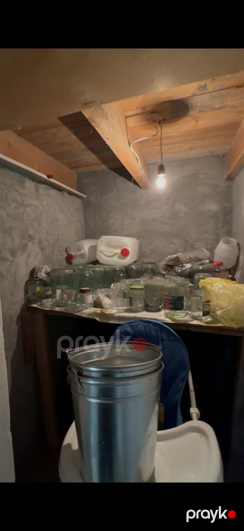 8 sot mehle 2 mertebe qaz işiq su herşey icinde 1 kuxna aşagida 2 — Ev, villa, Gəncə (4)