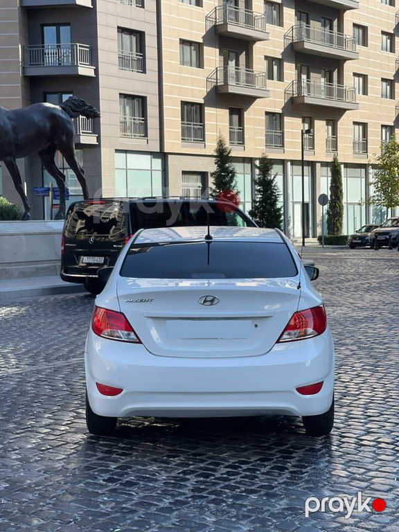 Hyundai Accent, 1.6 L, 2017 il, 111 500 km — Avtomobillər, Bakı (4)