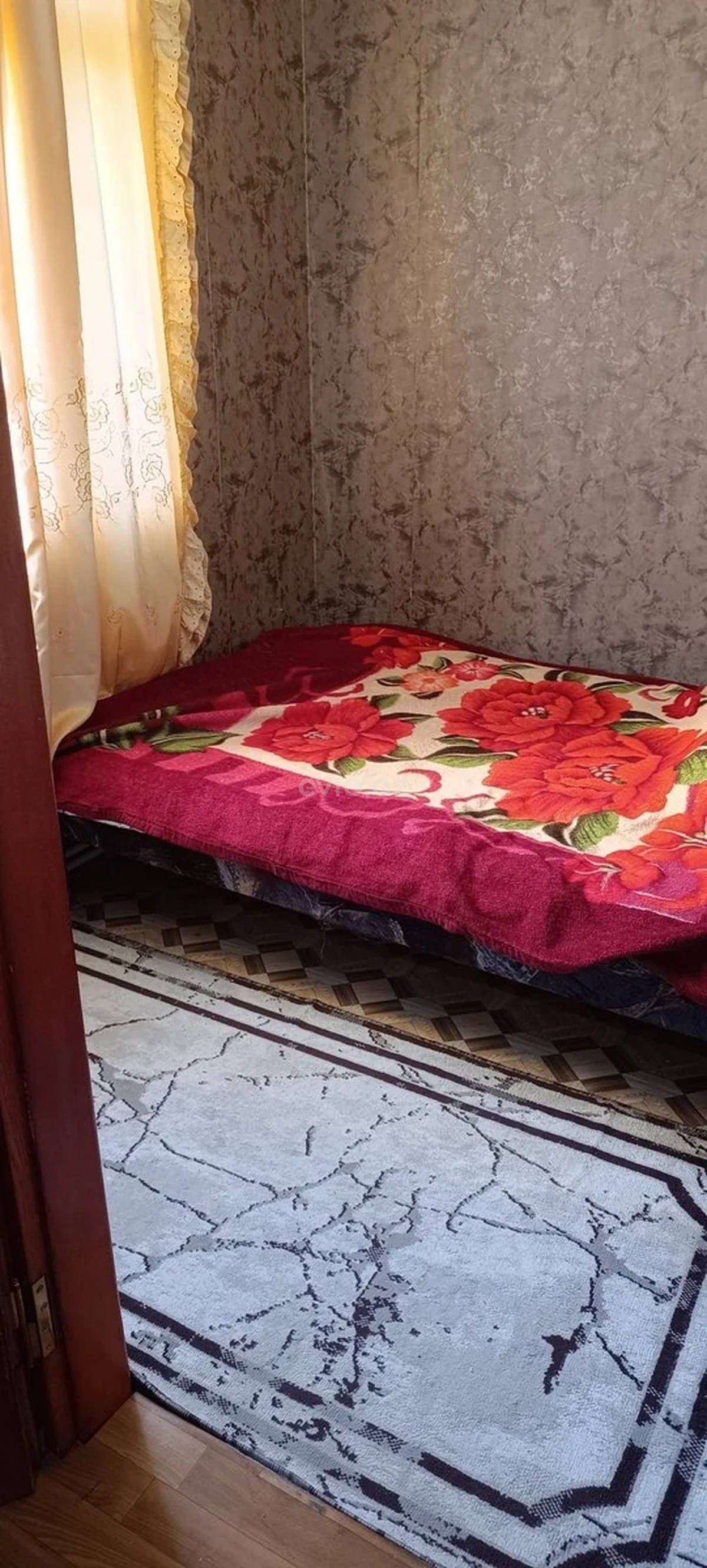Kirayə 1 otaqlı mənzil Memar Əcəmi metrosu yaxınlığında — Bakı
