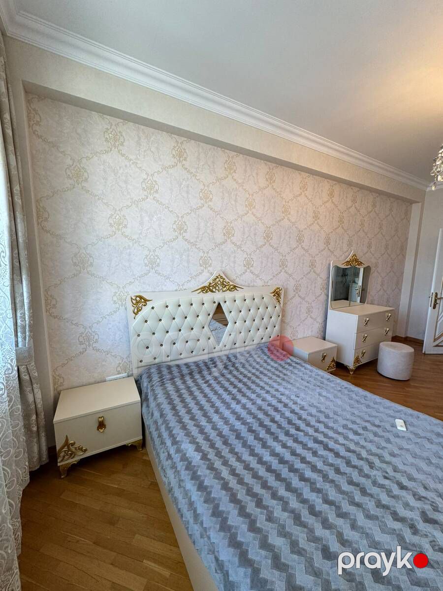 İcarəyə verilir 4 otaqlı yeni tikili 200 m² — Mənzil, Bakı (11)