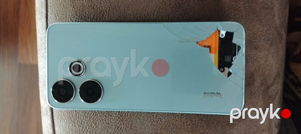 Redmi 13. 256gb arxa korpus zədələnib registrastasızdır zəng zəng — Xiaomi, Şəmkir (3)