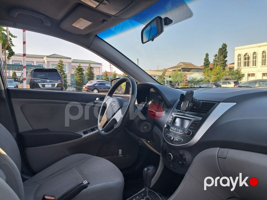 Hyundai Accent, 2013 il — Avtomobillər, Bakı (8)