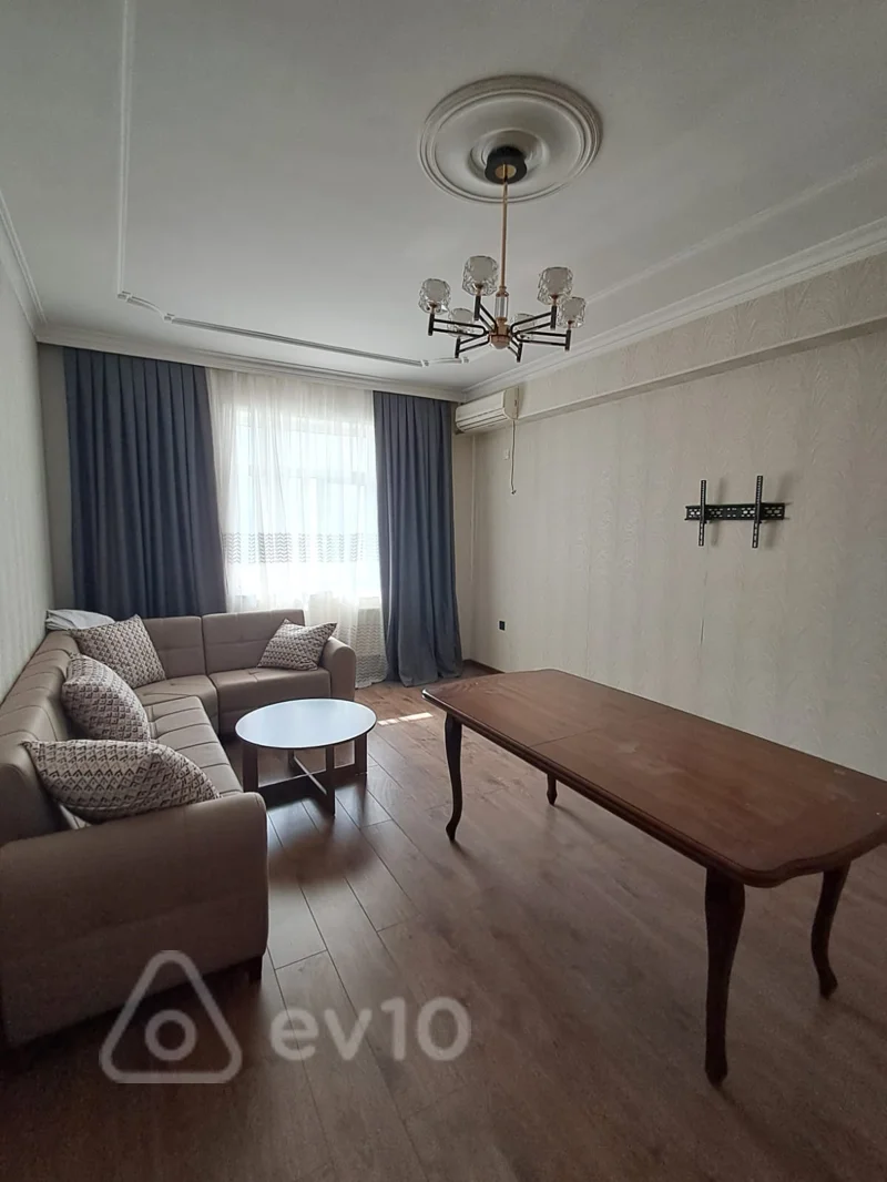 3 otaqlı mənzil, 115 m², Yasamal rn Akim Abbasov kucesi — kirayə — Mənzil, Bakı (6)
