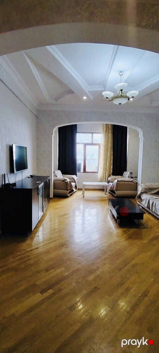Satılır 3 otaqlı köhnə tikili 95 m² — Mənzil, Bakı (5)