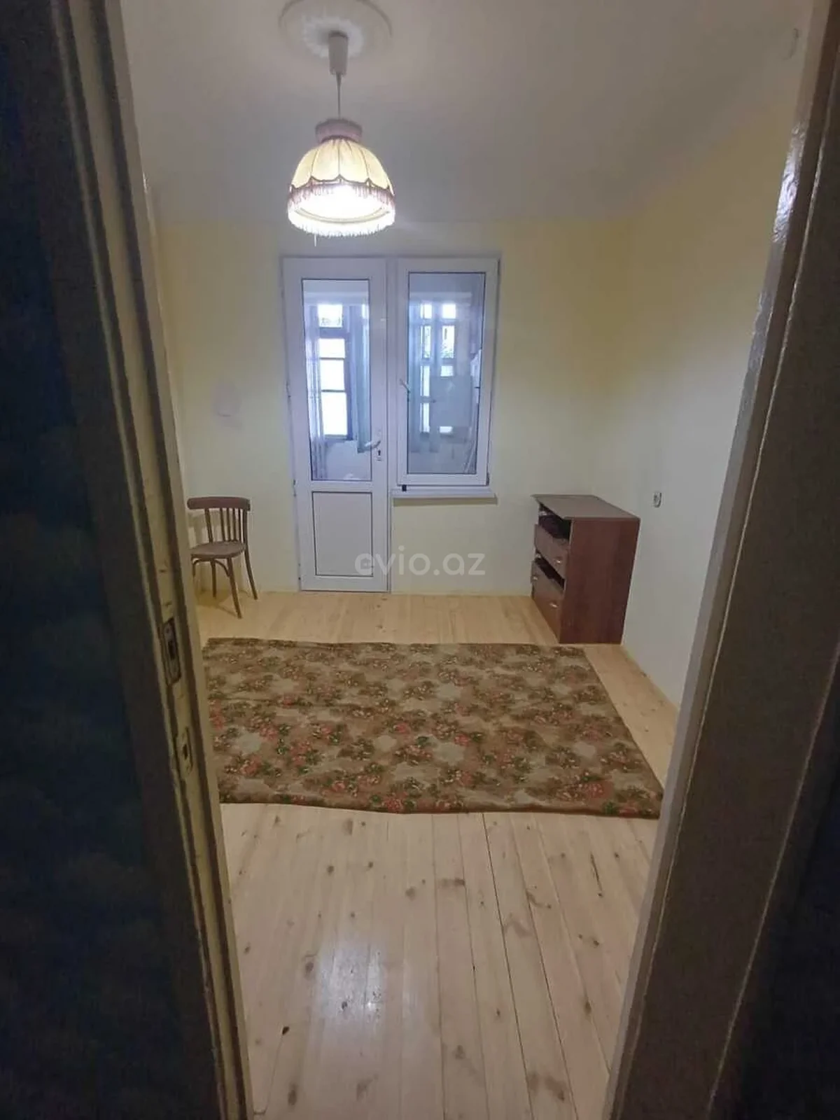 Kirayə 4 otaqlı mənzil Azadlıq prospekti metrosu yaxınlığında — Mənzil, Bakı (11)