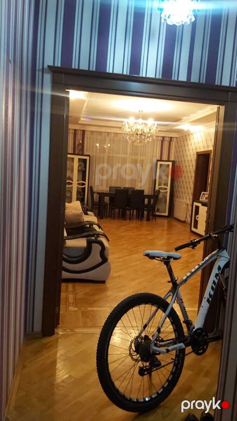 Satılır 3 otaqlı yeni tikili 120 m² — Bakı