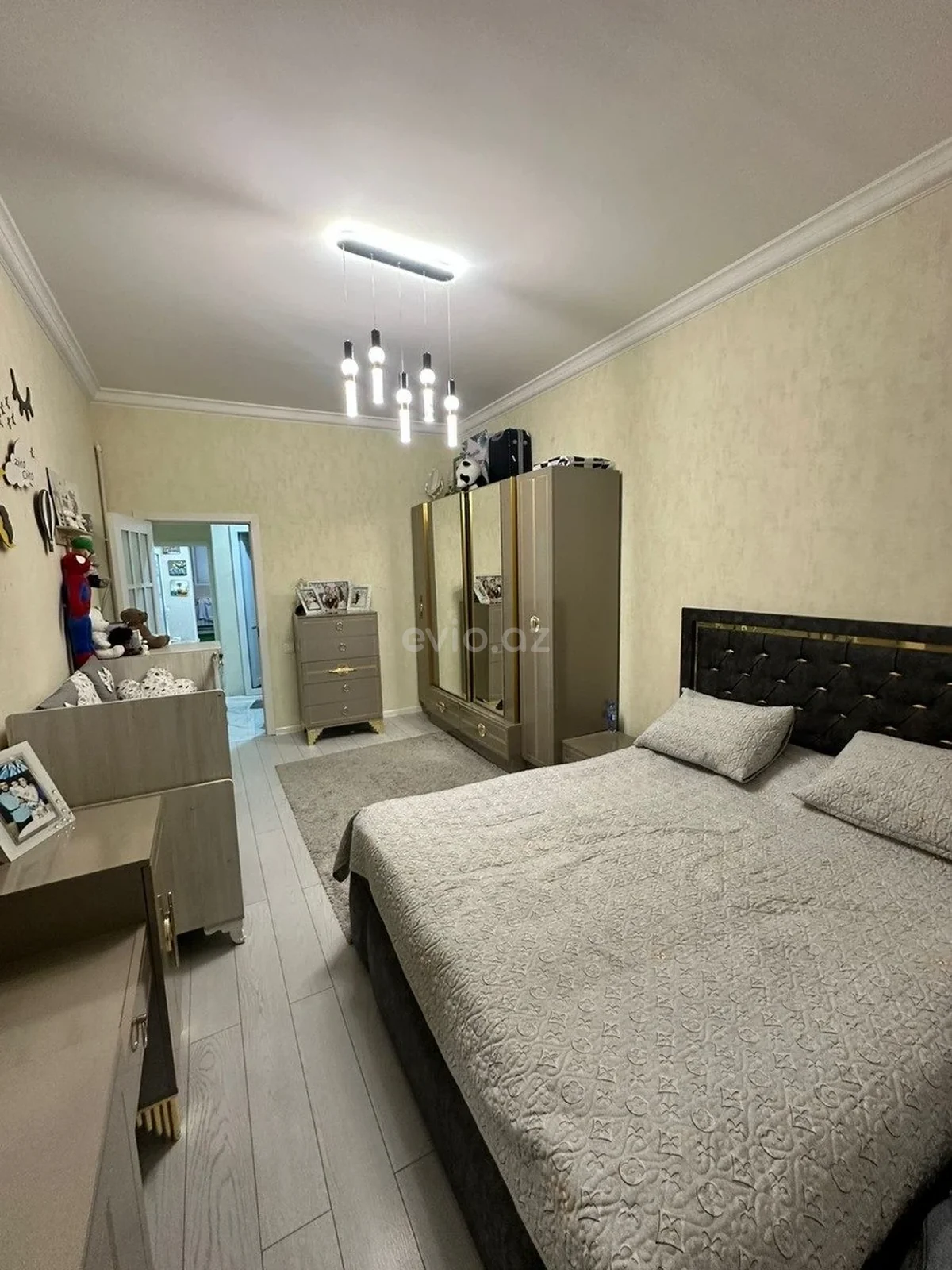 2 otaqlı tam təmirli mənzil satılır Kubinkada — Bakı