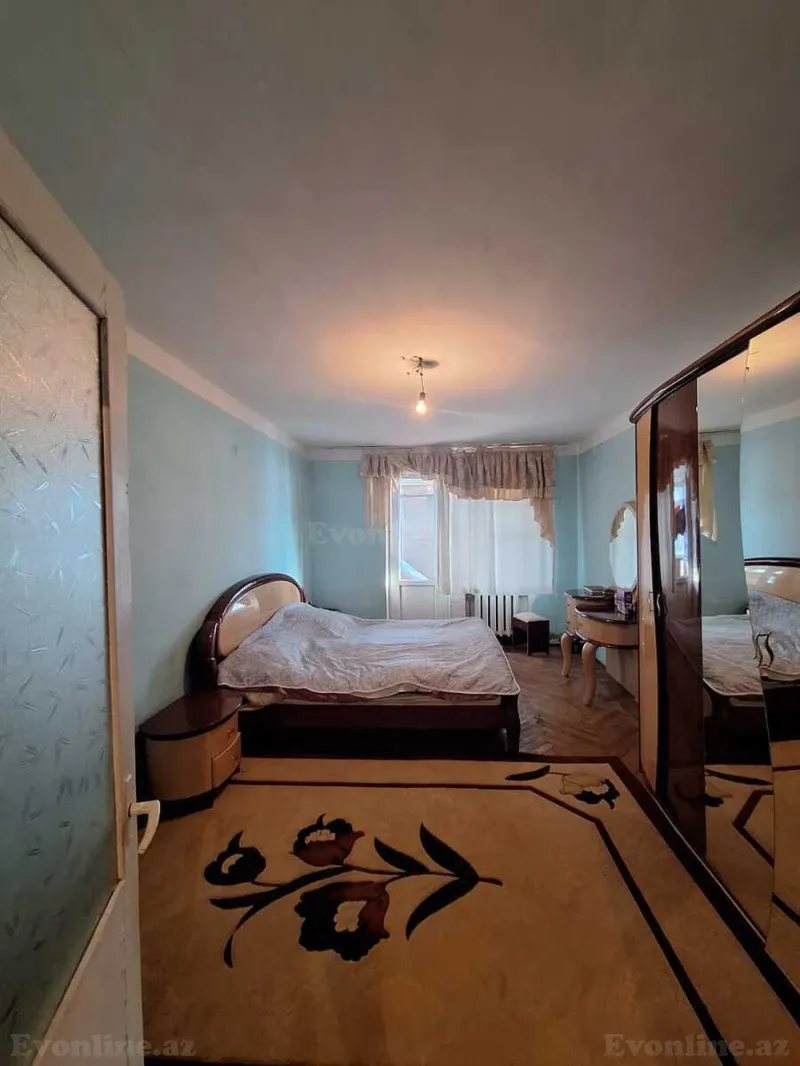 Satılır 3 otaqlı Mənzil Köhnə tikili 80 m² Bakı, Xətai r — Mənzil, Bakı (4)