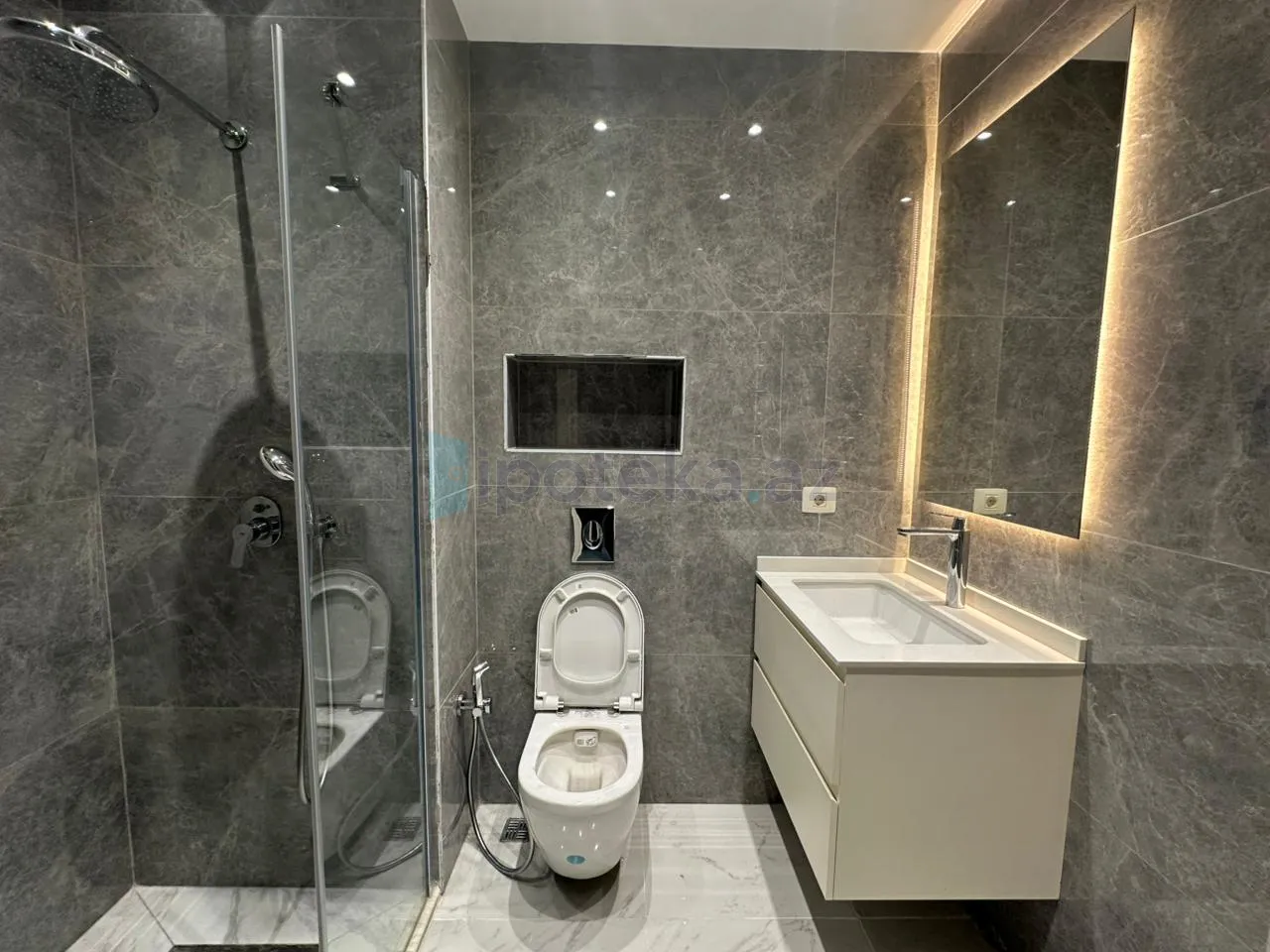 Satılır: 2 Otaq, Yeni tikili, Nərimanov r., 59.00 m² — Mənzil, Bakı (9)