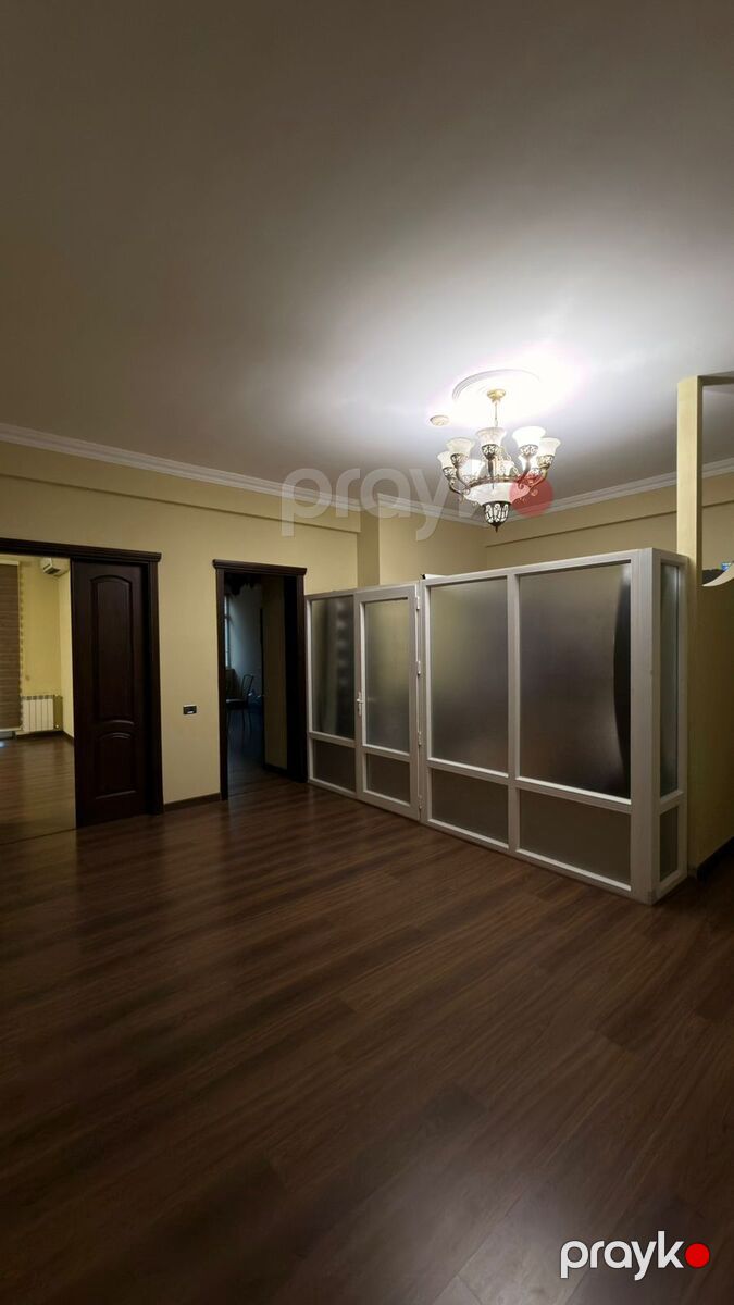Satılır 4 otaqlı yeni tikili 198 m² — Mənzil, Bakı (7)
