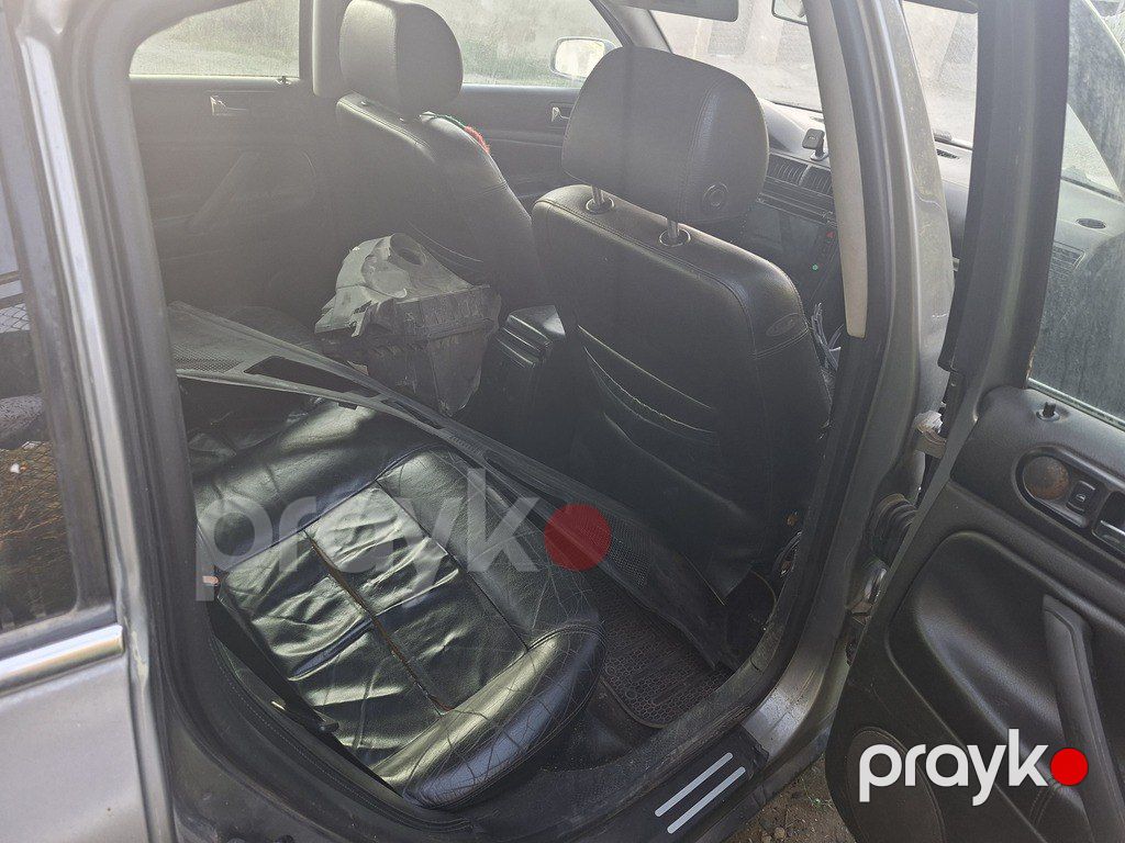 Volkswagen Passat, 1.8 L, 2003 il, 218 275 km — Avtomobillər, Bakı (5)