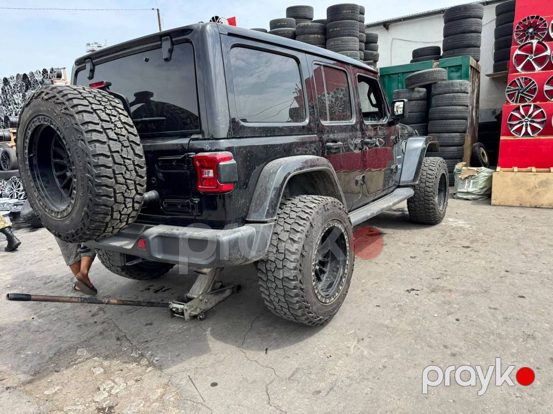 Wrangler təkəri — Ehtiyat hissələri və aksesuarlar, Bakı (3)