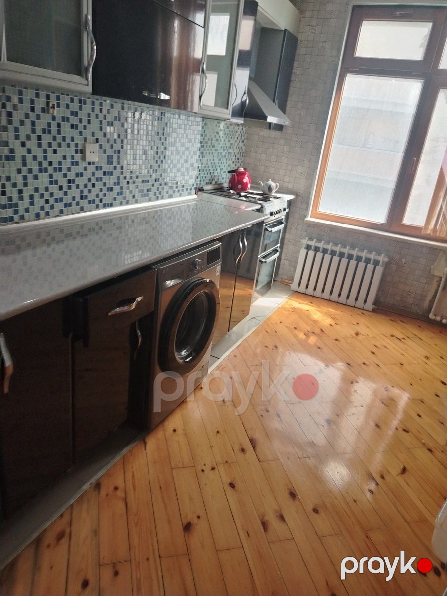 İcarəyə verilir 3 otaqlı köhnə tikili 100 m² — Mənzil, Bakı (8)