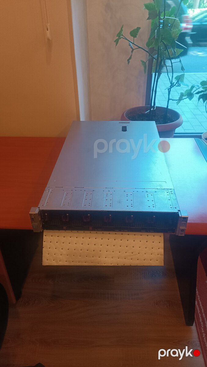 HP ProLiant DL560 Gen8 — Şəbəkə və server avadanlığı, Bakı (2)