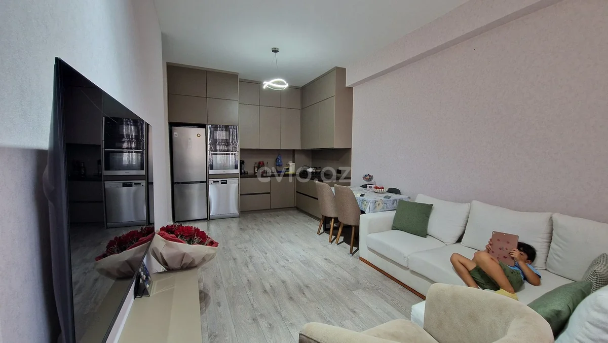 3 otaqlı tam təmirli mənzil satılır Yeni Günəşli qəsəbəsində — Mənzil, Bakı (10)