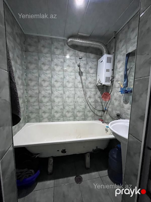 Satılır 2 otaqlı Bina evi menzil (Köhnə tikili), 48 m², 3-cü mikrorayon — Mənzil, Sumqayıt (11)