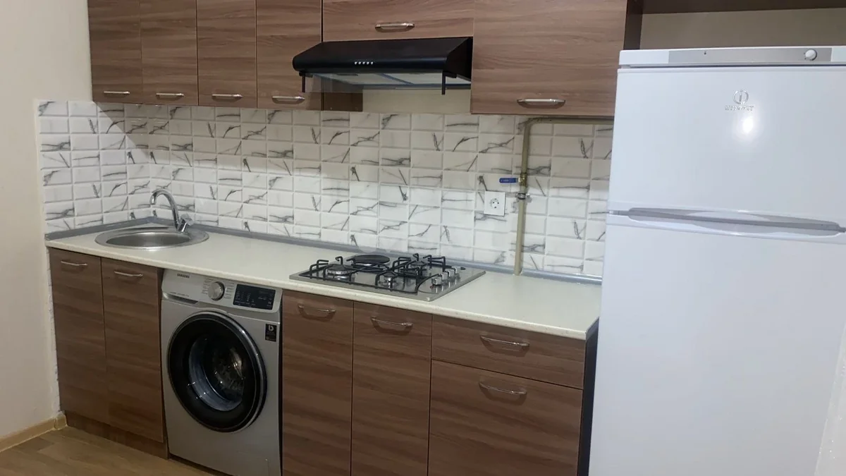 Kirayə 4 otaqlı mənzil Binəqədi qəsəbəsində — Mənzil, Bakı (6)