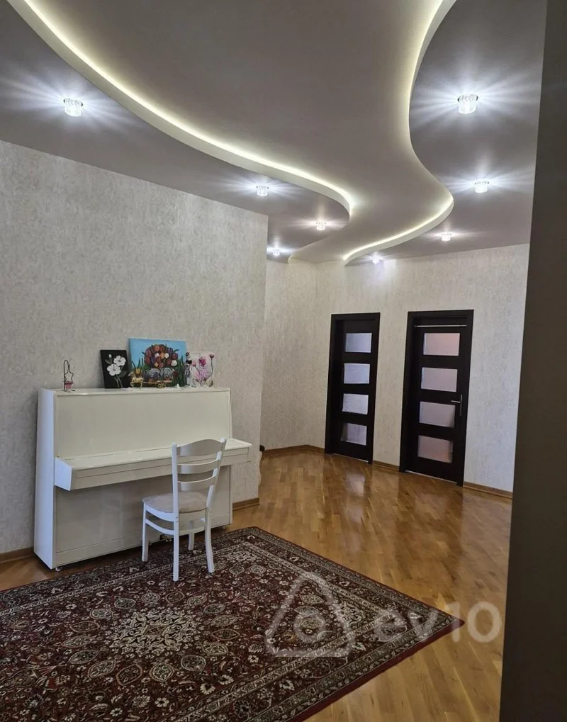 3 otaqlı mənzil, 120 m², A.M.Şərifzadə — Mənzil, Bakı (9)