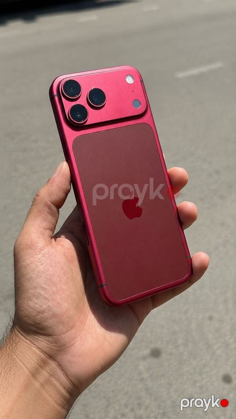 Ideal vəziyyətdə dubaydan gəlmə İPhone 18 pro max — Bakı