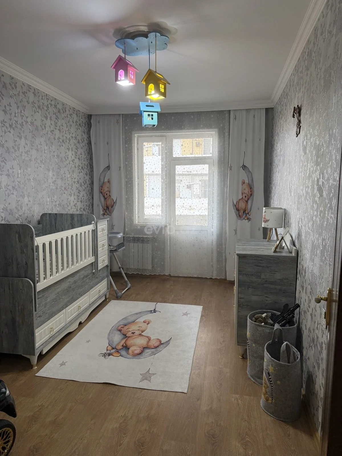 3 otaqlı tam təmirli mənzil satılır Bakıxanov qəsəbəsində — Mənzil, Bakı (3)
