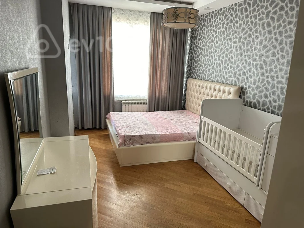 3 otaqlı mənzil, 900 m², Bakı, Məhəmməd Hadi küçəsi — Mənzil, Bakı (3)
