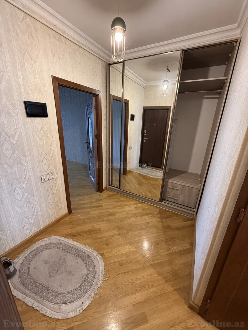 Satılır 2 otaqlı Mənzil Köhnə tikili 65 m² Bakı, Nərimanov r