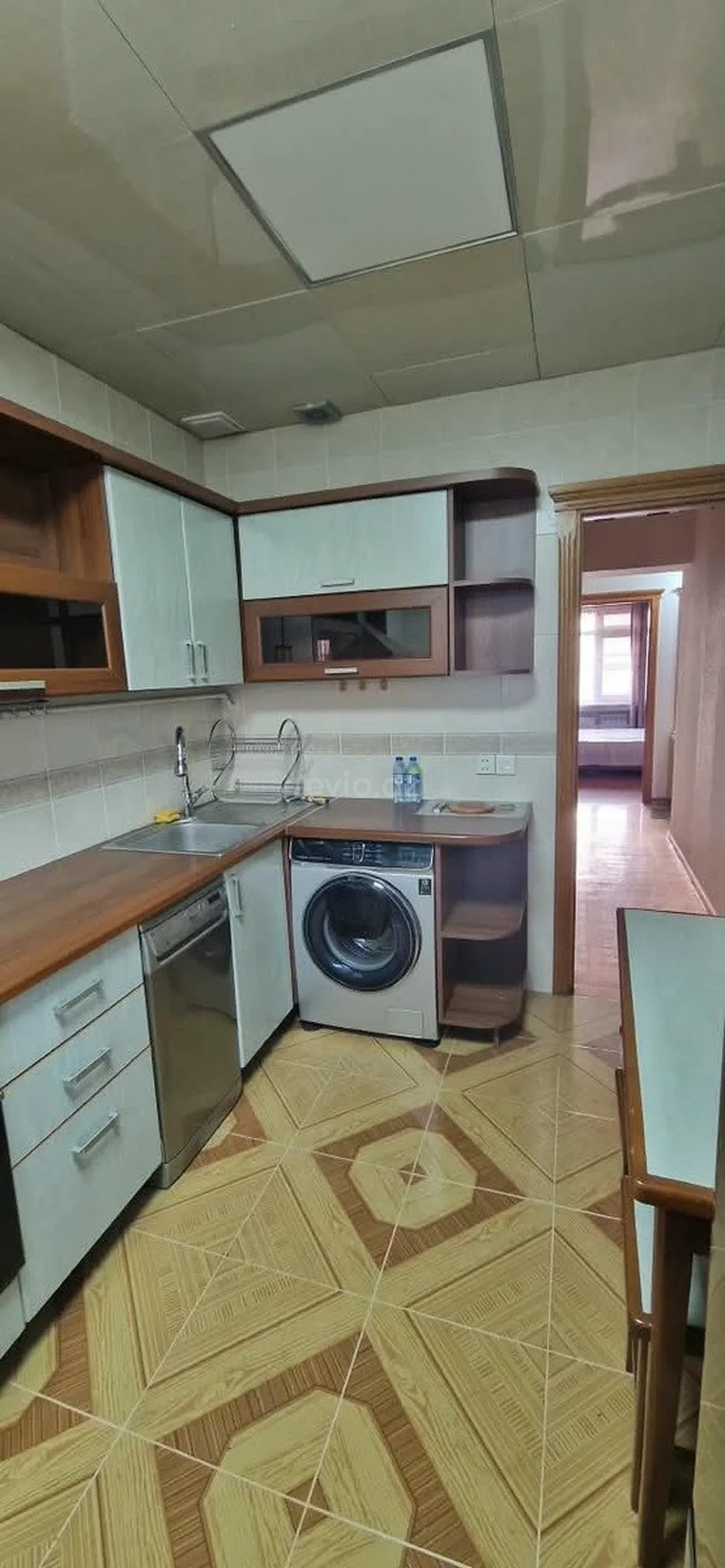 Kirayə 2 otaqlı mənzil Azadlıq prospekti metrosu yaxınlığında — Mənzil, Bakı (11)