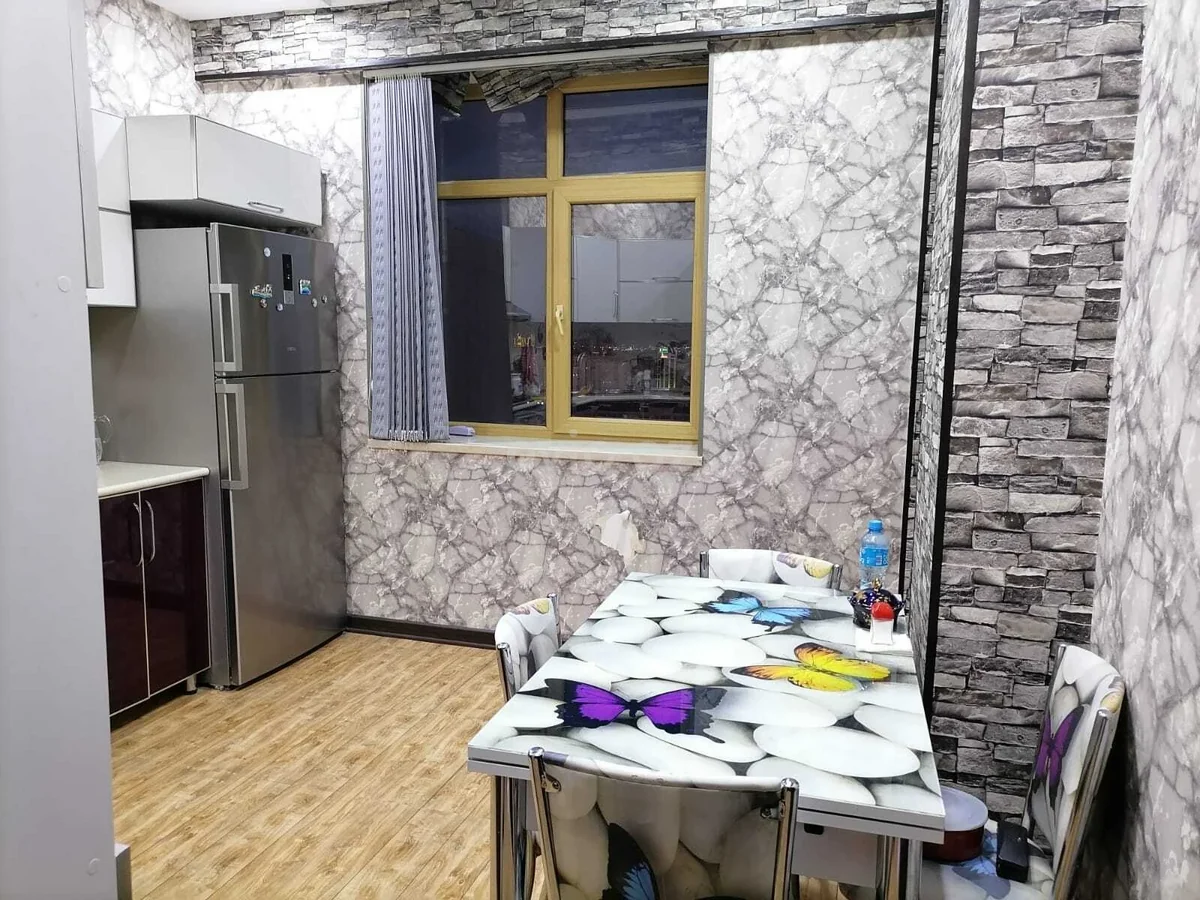 Kirayə 2 otaqlı mənzil Əhmədli metrosu yaxınlığında — Mənzil, Bakı (9)